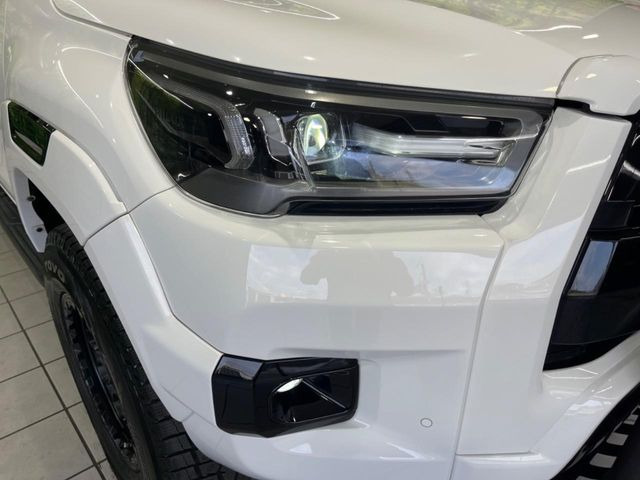 �yLED�w�b�h���C�g�z���V����ԑ��s�����ǍD�Ȏ��E���m�ۂ����S���ĉ^�]�ł��鍂�P�xLED�w�b�h���C�g�𑕔�!�_�����x�������A����d�͂��}�����Ă��܂��B