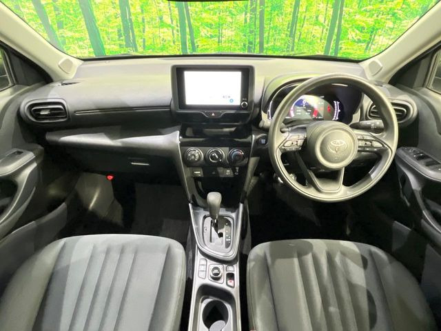 ヤリスクロス1.5 X