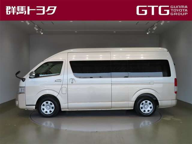 ハイエース2.7 グランドキャビン