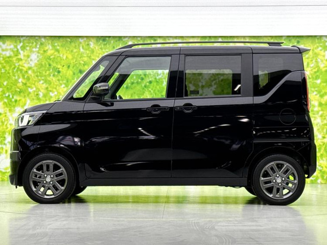 デリカミニG プレミアム 4WD