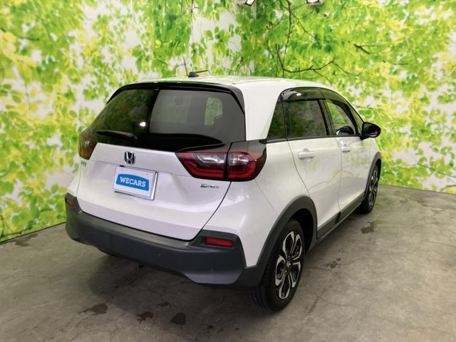 フィット1.5 e:HEV クロスター