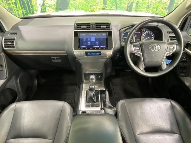 ランドクルーザープラド2.7 TX Lパッケージ マットブラック エディション 4WD