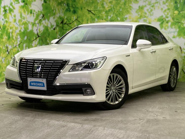 クラウンハイブリッド 2.5 ロイヤルサルーン