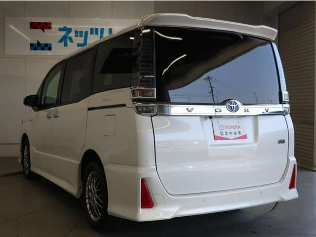 ヴォクシー1.8 ハイブリッド ZS 煌II