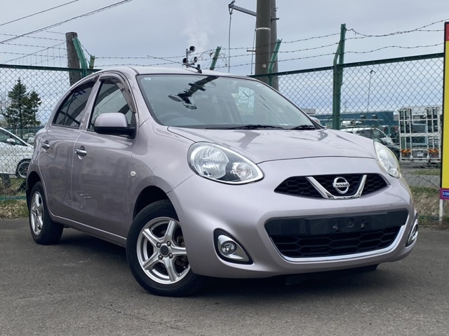 マーチ1.2 G FOUR 4WD