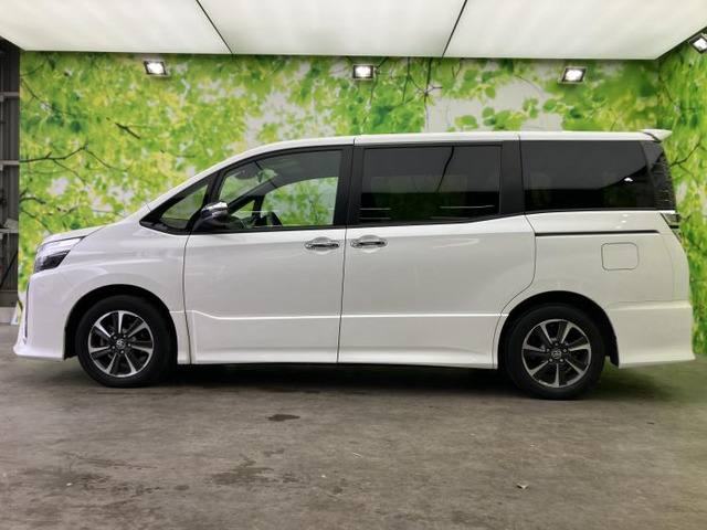 ヴォクシー2.0 ZS 煌III