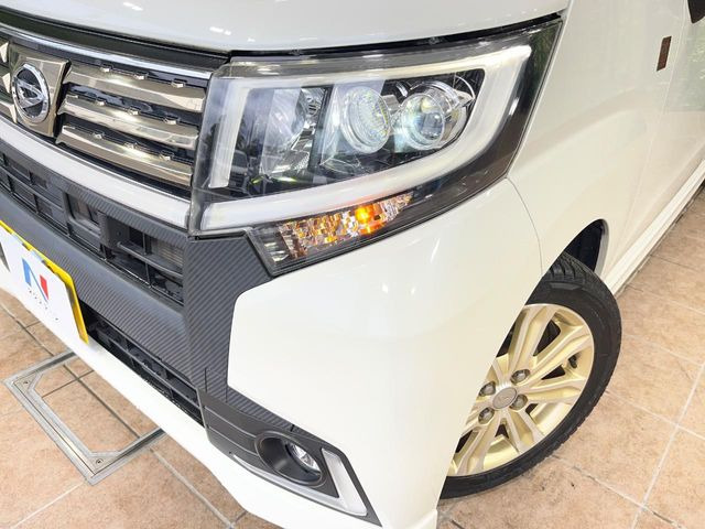 �yLED�w�b�h���C�g�z���V����ԑ��s�����ǍD�Ȏ��E���m�ۂ����S���ĉ^�]�ł��鍂�P�xLED�w�b�h���C�g�𑕔�!�_�����x�������A����d�͂��}�����Ă��܂��B