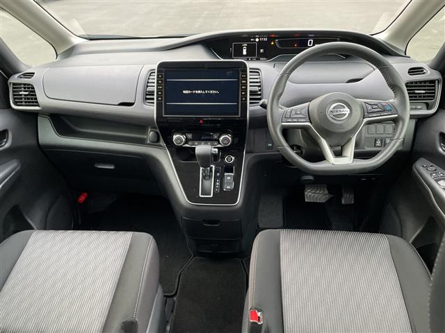 セレナ2.0 ハイウェイスターV