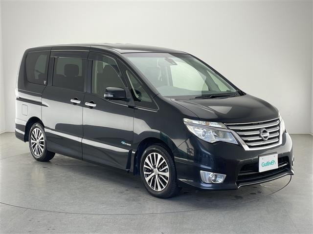 セレナ2.0 ハイウェイスター S-HYBRID