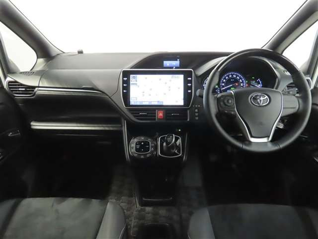 エスクァイアハイブリッド1.8 Gi プレミアムパッケージ ブラックテイラード