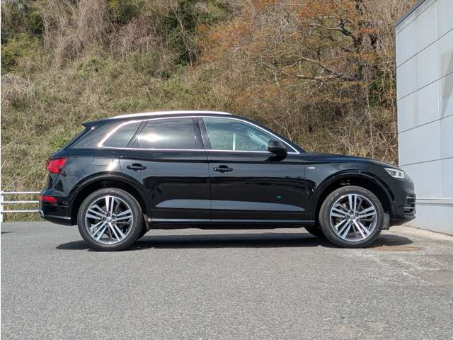 Q540 TDI クワトロ スポーツ Sラインパッケージ ディーゼル 4WD