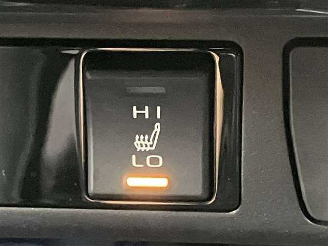 RAV42.5 ハイブリッド G E-Four 4WD