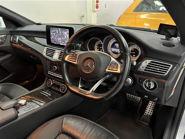 CLSクラスCLS220d AMG ライン