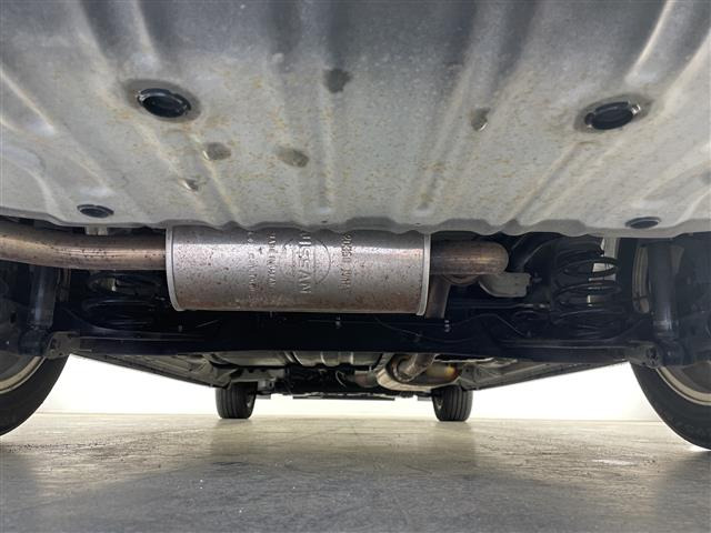 セレナ2.0 ハイウェイスター S-HYBRID