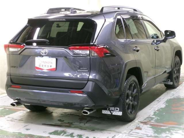 RAV42.0 アドベンチャー オフロードパッケージ 4WD