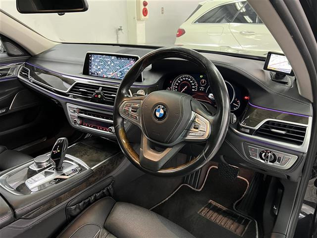 7シリーズ740Li