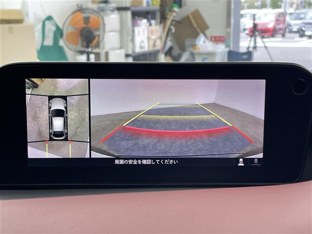 MAZDA3ファストバック1.8 XD バーガンディ セレクション