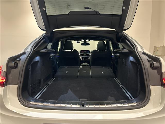 X4xドライブ20d Mスポーツ 4WD