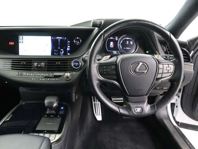 LS500h Fスポーツ