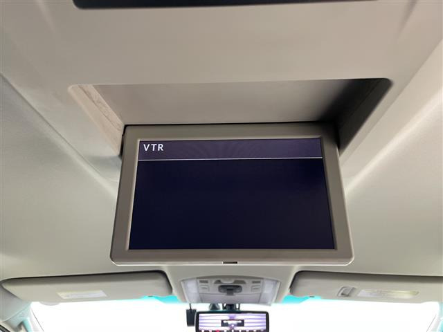 ヴェルファイア2.4 Z ゴールデンアイズII