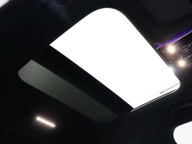 GLCクーペ220d 4マチック AMGラインパッケージ(ISG) 4WD