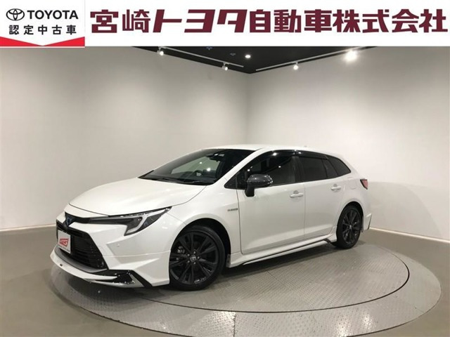 カローラツーリング1.8 ハイブリッド W×B