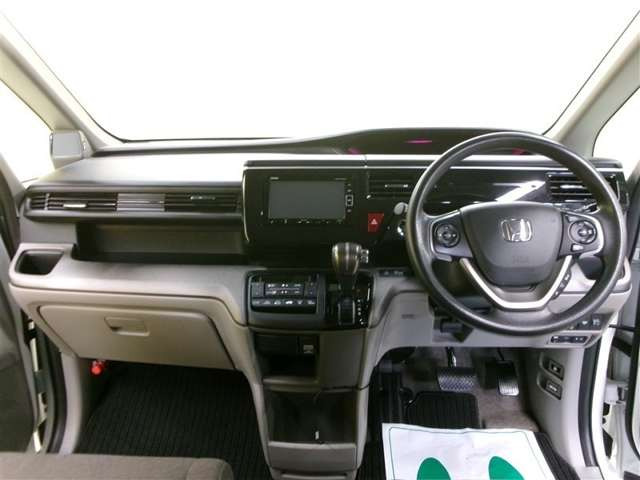 ステップワゴン1.5 G ホンダ センシング 4WD