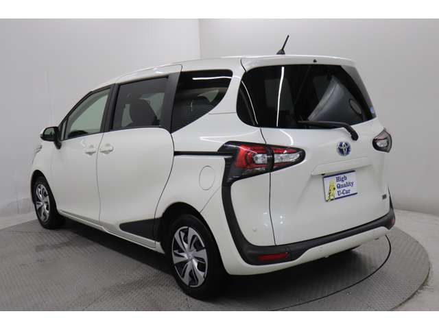 シエンタハイブリッド 1.5 ファンベース G クエロ