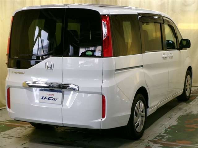 ステップワゴン1.5 G ホンダ センシング 4WD