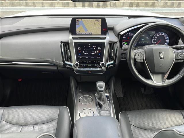 クラウンハイブリッド 2.5 RS アドバンス