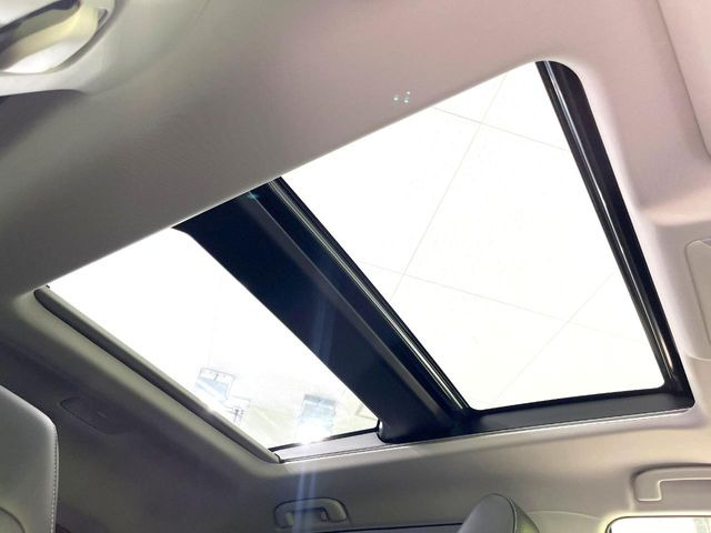 RAV42.5 ハイブリッド G E-Four 4WD