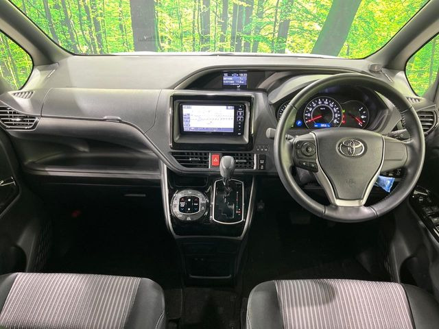 ヴォクシー2.0 ZS 煌