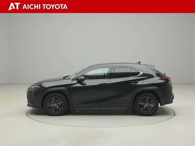 UX250h バージョンC 4WD