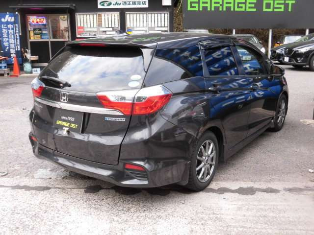 日本全国どちらの地域にお住まいでも名義変更後に乗って帰って頂く事が可能です^^たくさんのお客様が広島まで取りに来られています^^陸送費用のご負担を出来るだけ少なくするお手伝いをさせて頂いております^^