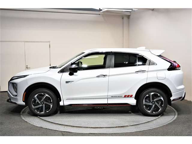 エクリプスクロスPHEV 2.4 P 4WD