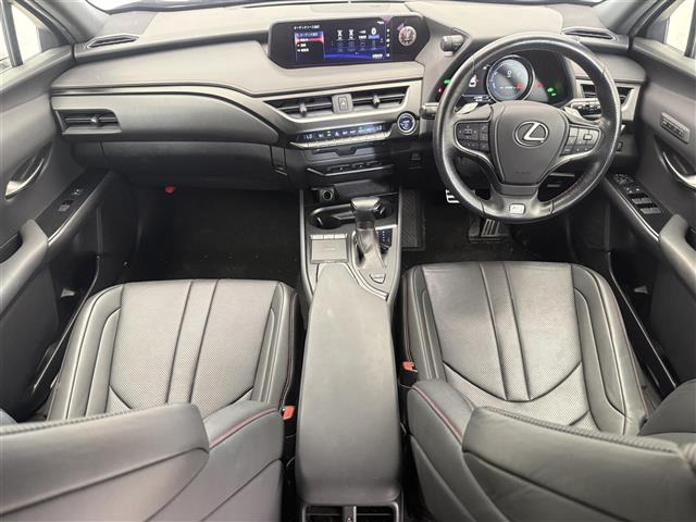 UX250h Fスポーツ