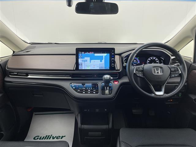 オデッセイ2.0 e:HEV アブソルート EX