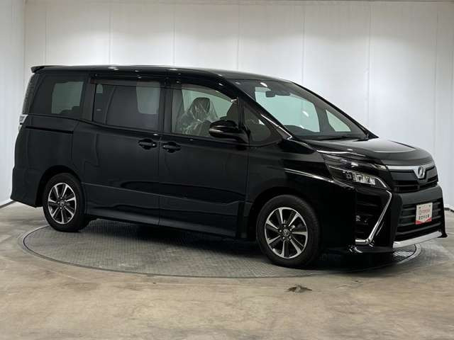 ヴォクシー2.0 ZS