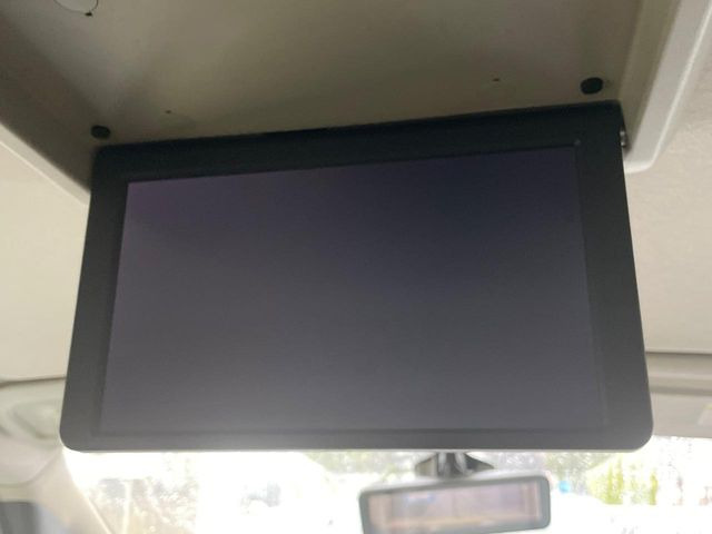 セレナ1.2 e-POWER ハイウェイスターV