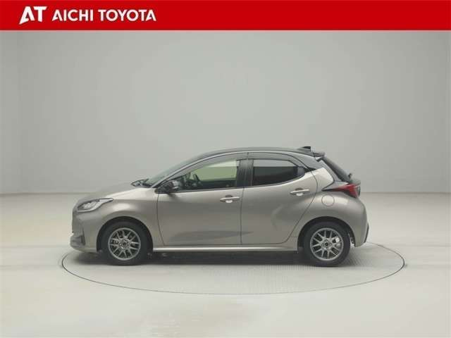 ヤリス1.5 ハイブリッド G