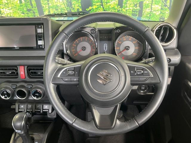 �y�����v�����X�e�A�����O�z�㎿�Ȋv���g�p���邱�ƂŁA��ɂ����������݂ƂĂ��^�]���₷���n���h���ł���