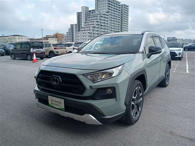 RAV42.0 アドベンチャー 4WD