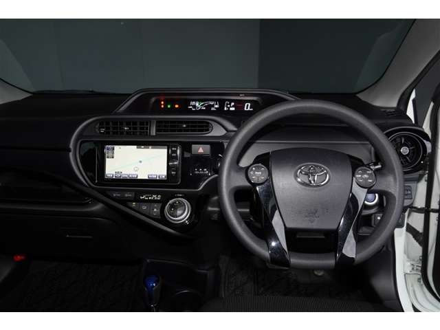 アクア1.5 S スタイルブラック