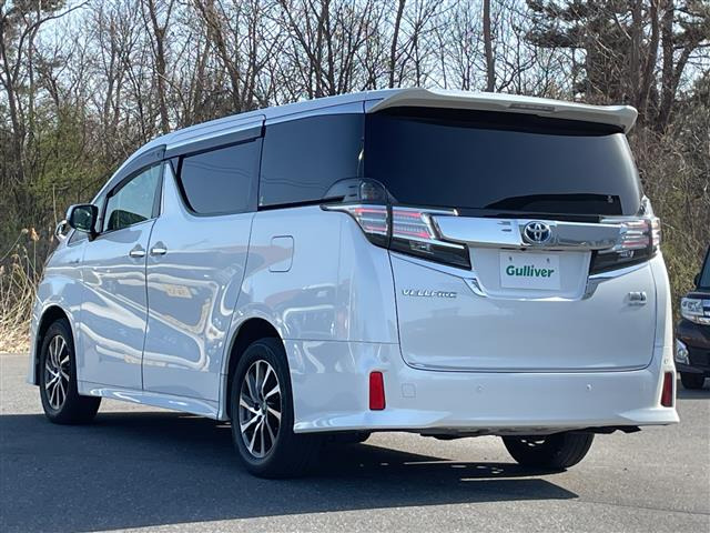 ヴェルファイアハイブリッド 2.5 ZR Gエディション E-Four 4WD