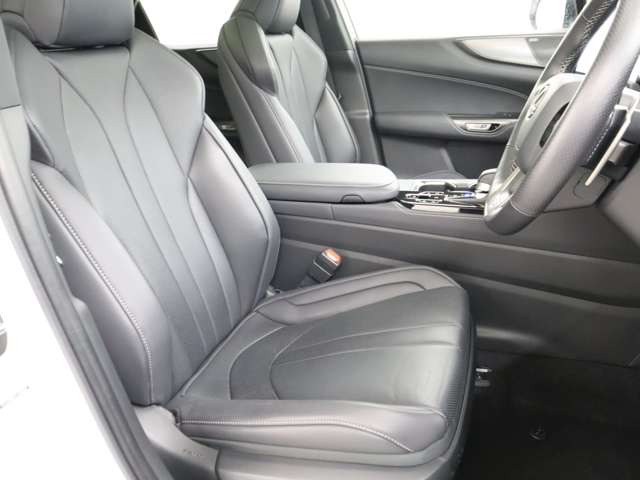 NX350 Fスポーツ 4WD