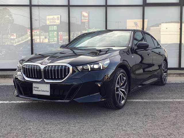 5シリーズセダン523d xドライブ Mスポーツ 4WD