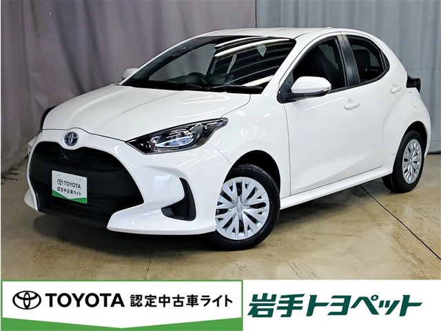 ヤリス1.5 ハイブリッド X E-Four 4WD