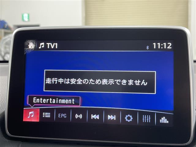 デミオ1.3 13S ミッド センチュリー 4WD