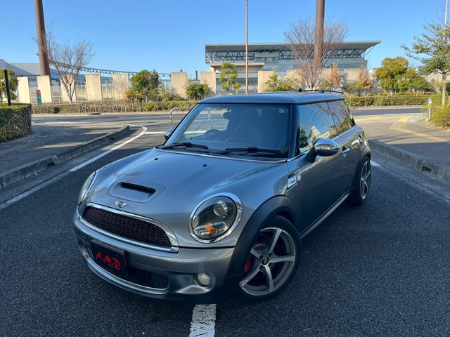 ミニジョン・クーパー・ワークス