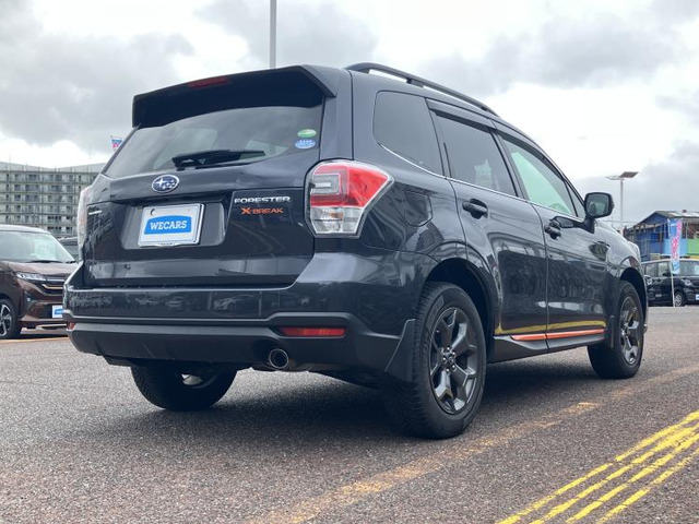 フォレスター2.0 エックスブレイク 4WD